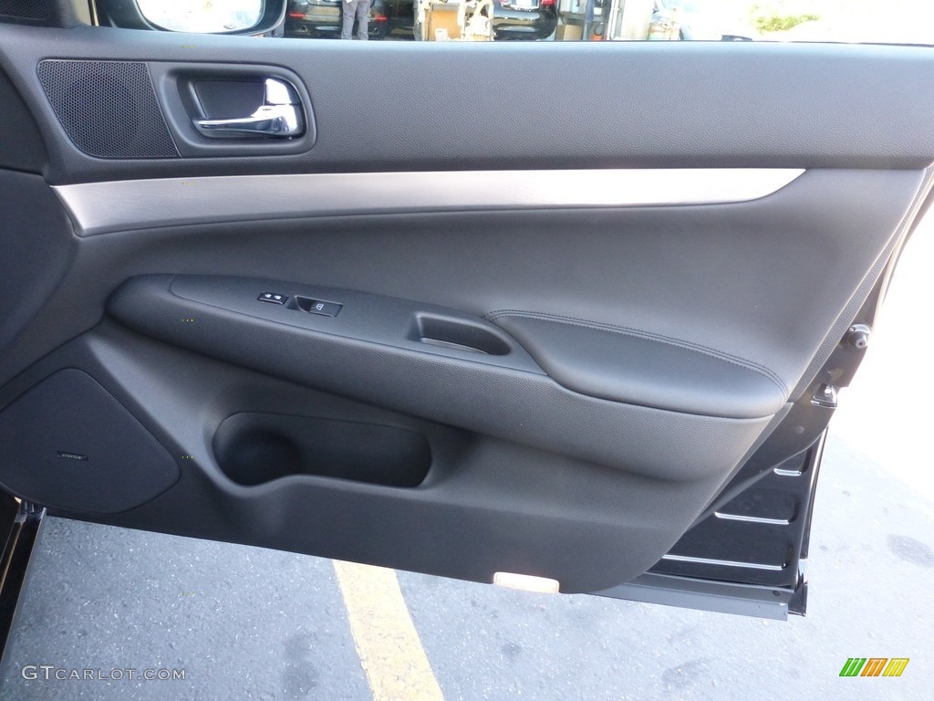 2015 Q40 Sedan - Black Obsidian / Graphite photo #23