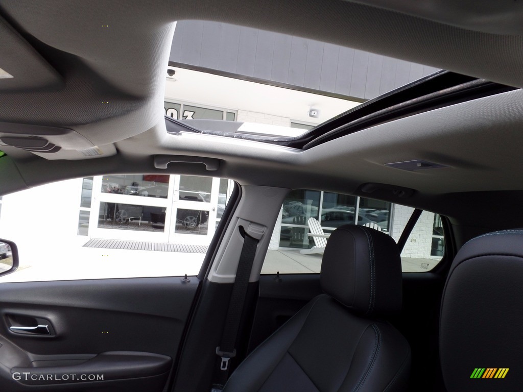 2015 Trax LTZ - Black Granite Metallic / Jet Black photo #11