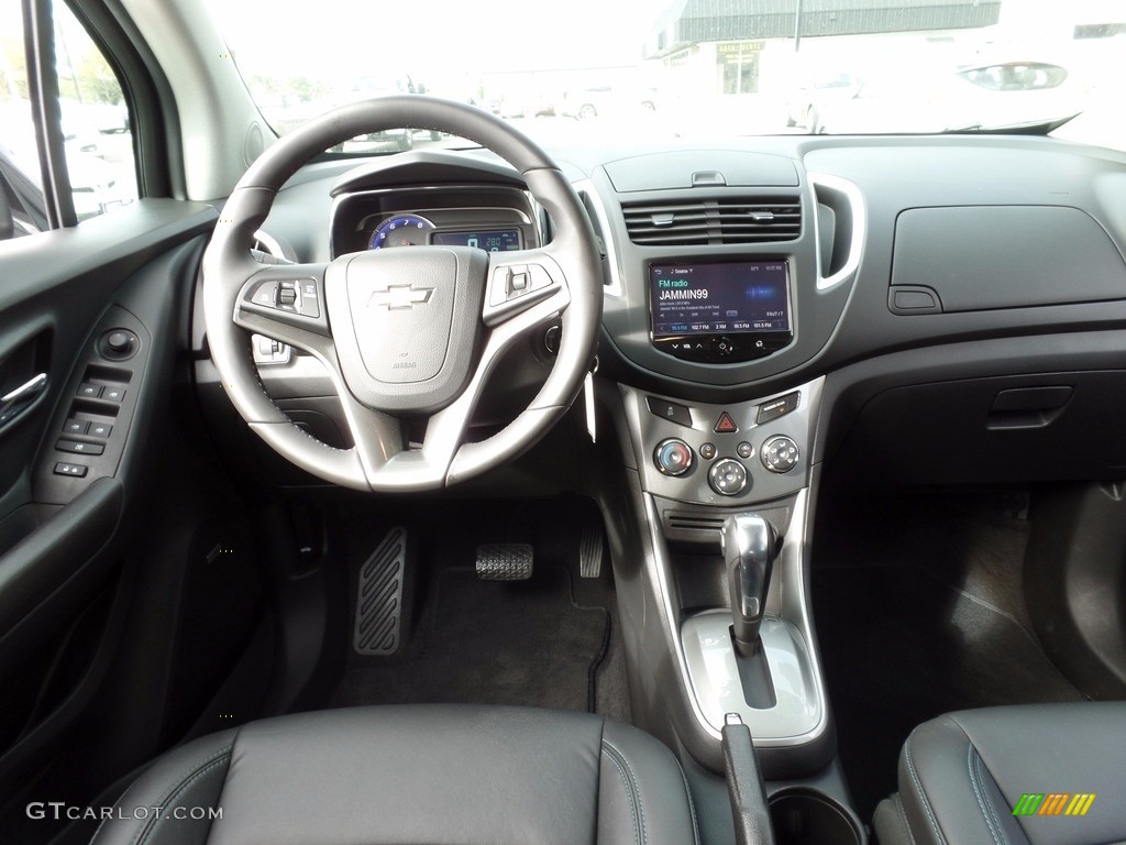 2015 Trax LTZ - Black Granite Metallic / Jet Black photo #15
