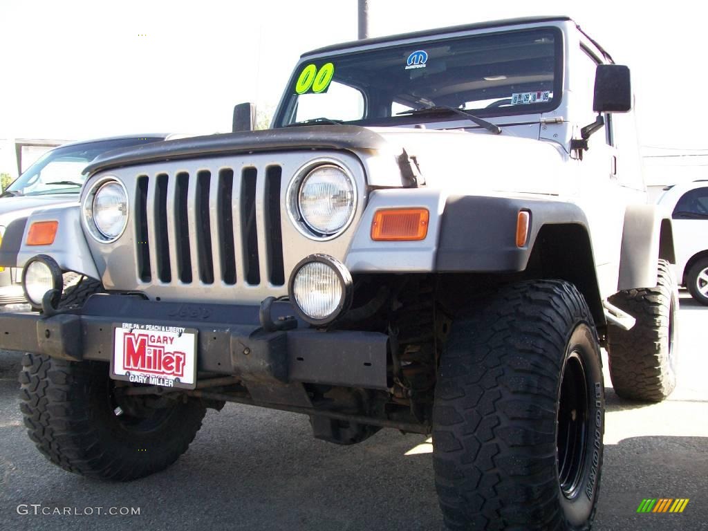2000 Wrangler Sport 4x4 - Silverstone Metallic / Agate photo #1