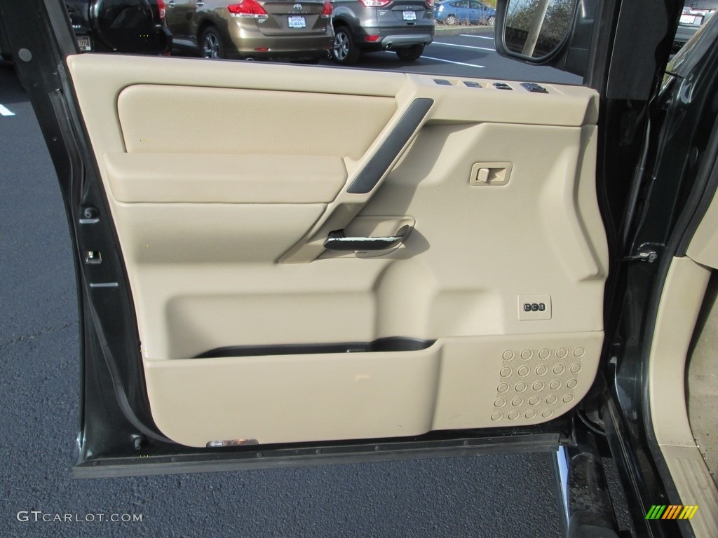 2009 Titan LE Crew Cab 4x4 - Timberline Green / Almond photo #13