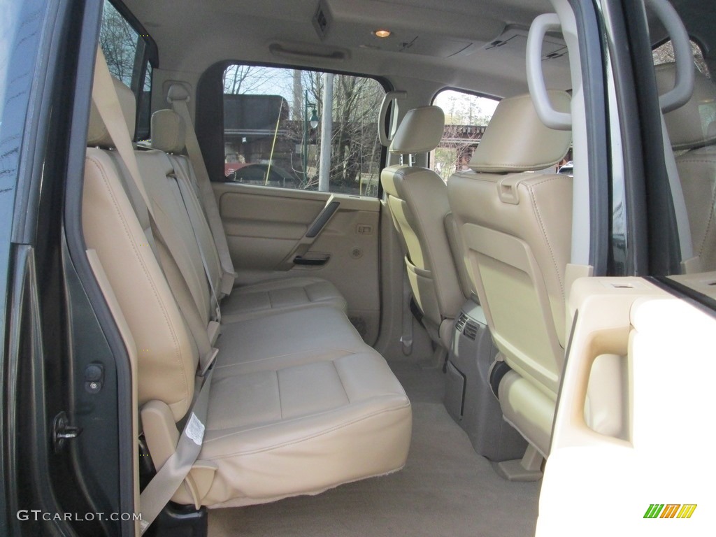 2009 Titan LE Crew Cab 4x4 - Timberline Green / Almond photo #20