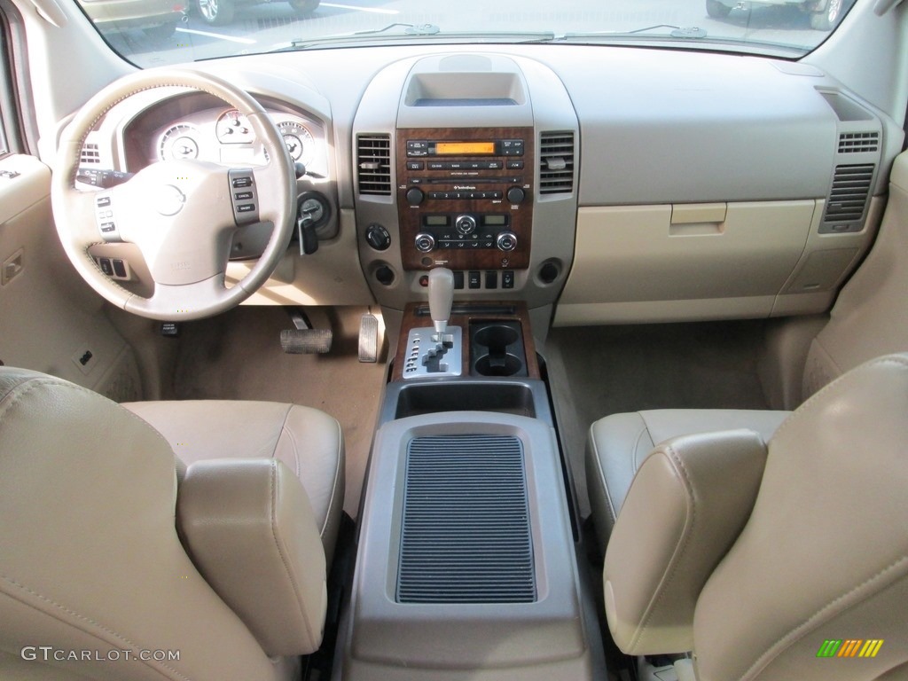 2009 Titan LE Crew Cab 4x4 - Timberline Green / Almond photo #24