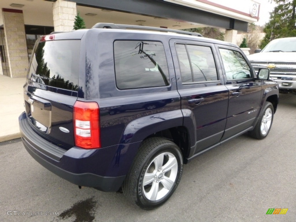 2014 Patriot Latitude 4x4 - True Blue Pearl / Dark Slate Gray/Light Pebble photo #2