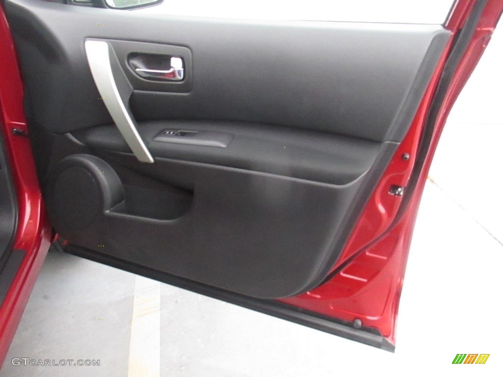 2015 Rogue Select S - Cayenne Red / Black photo #22