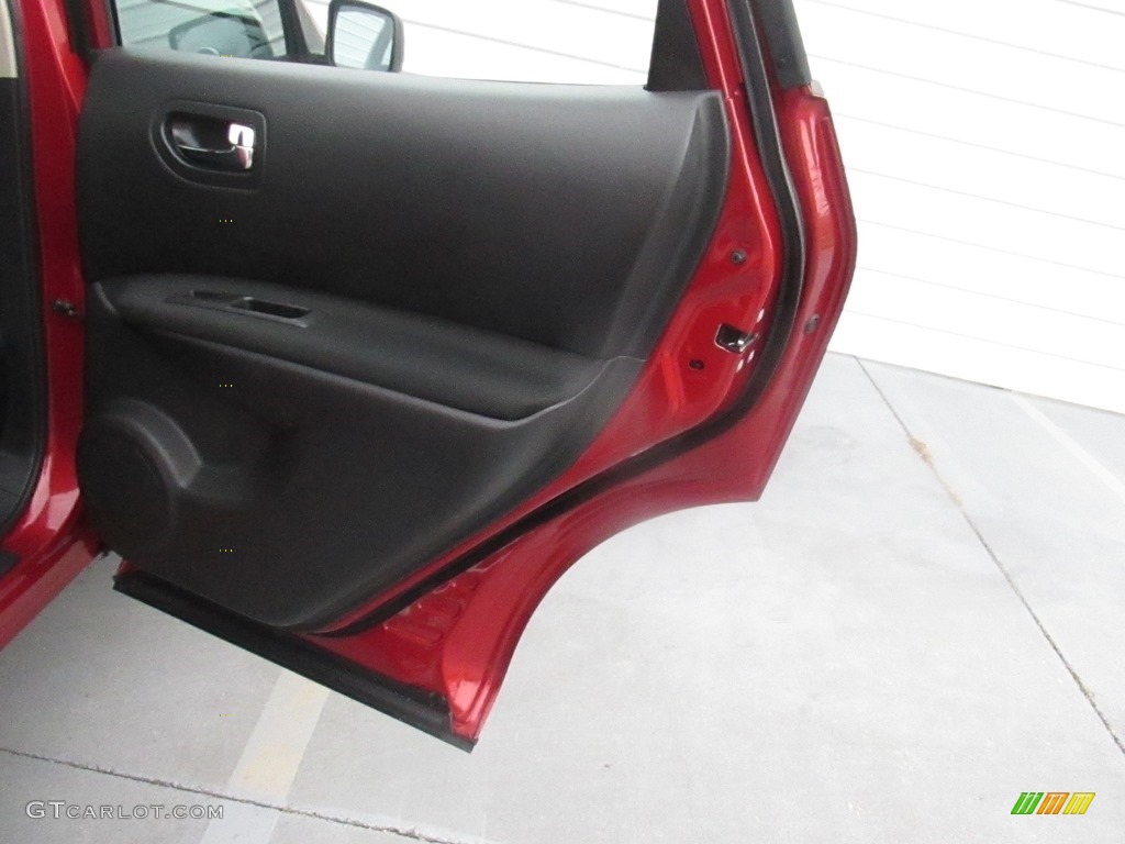 2015 Rogue Select S - Cayenne Red / Black photo #25