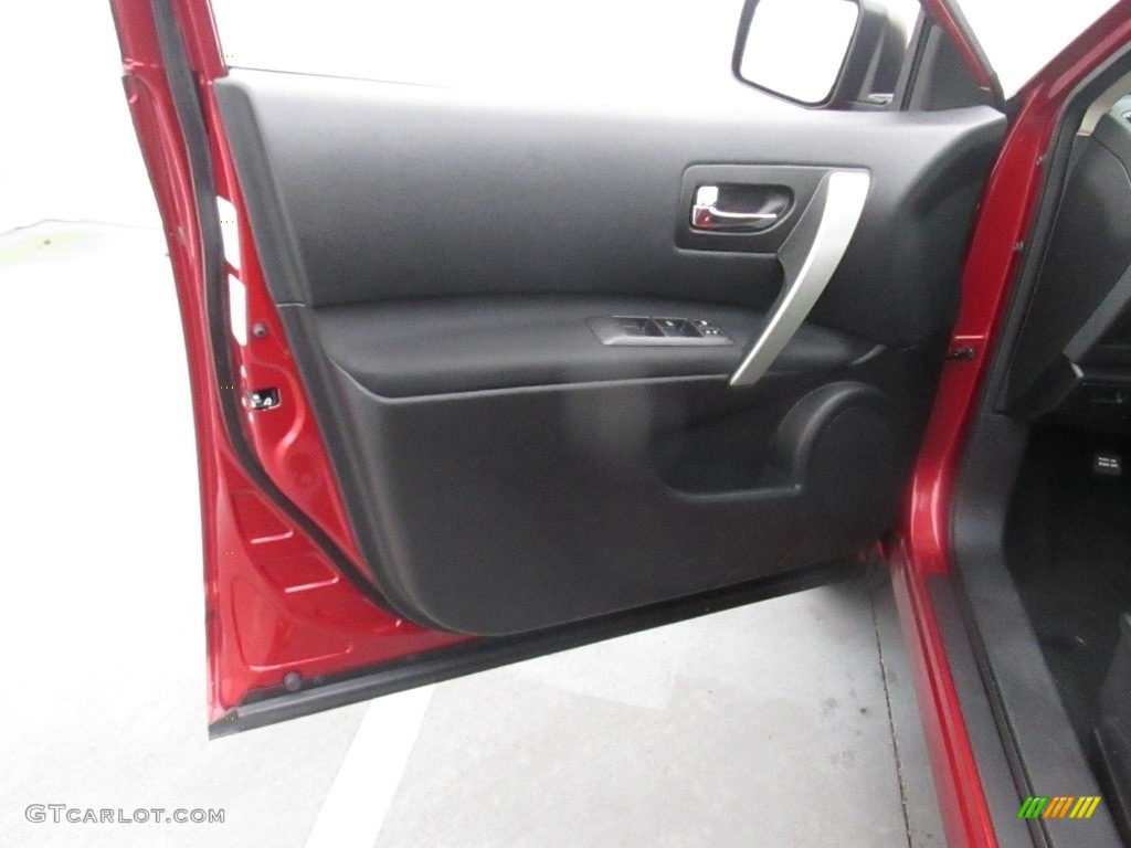 2015 Rogue Select S - Cayenne Red / Black photo #29