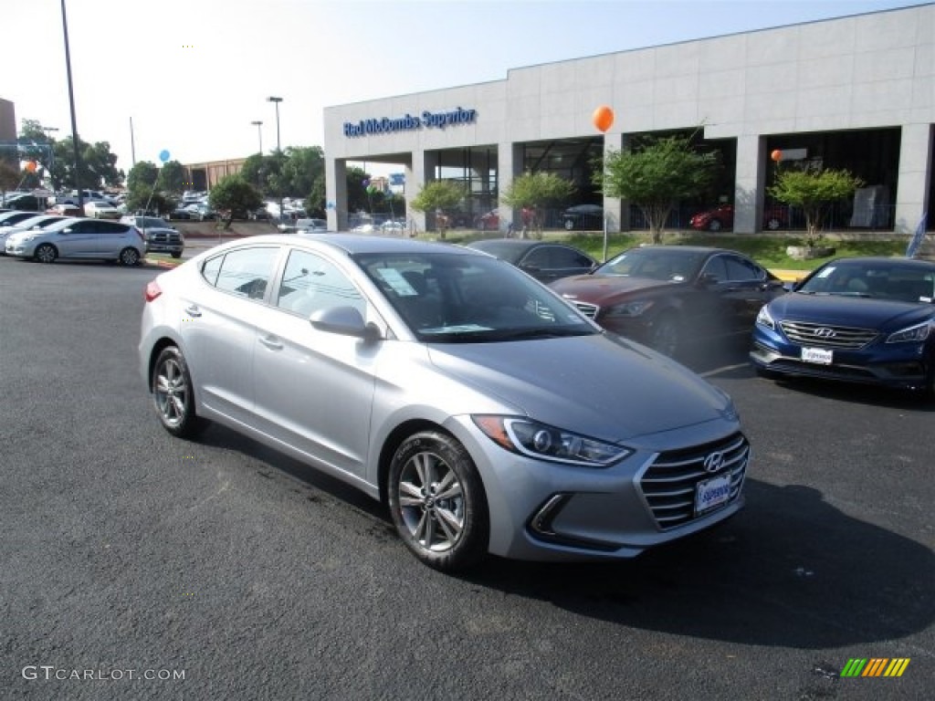 2017 Elantra SE - Gray / Gray photo #1