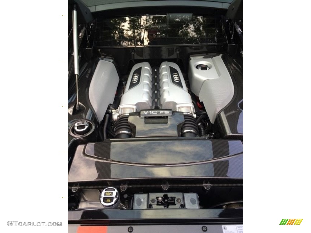 2015 R8 V10 Plus - Mythos Black Metallic / Black photo #18