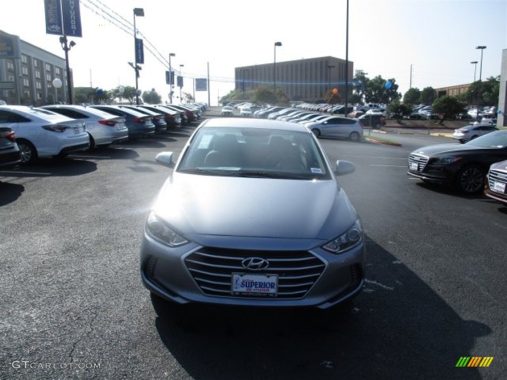 2017 Elantra SE - Gray / Gray photo #2