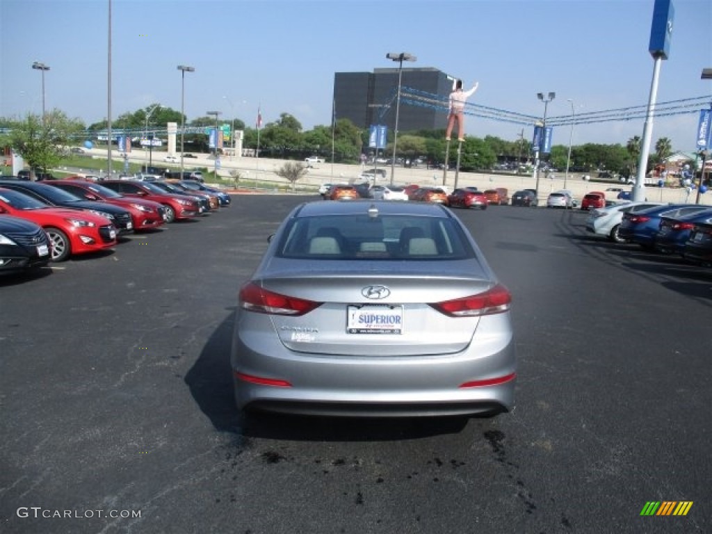2017 Elantra SE - Gray / Gray photo #6