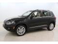 Deep Black Metallic - Tiguan SE Photo No. 3
