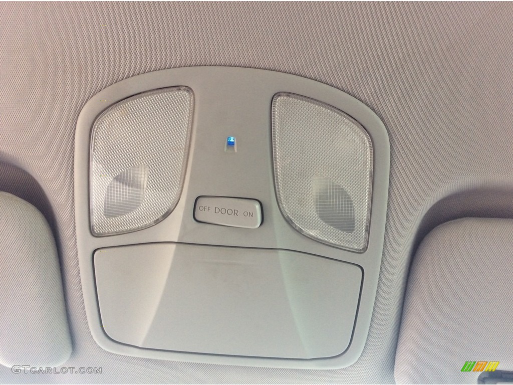 2011 Sonata GLS - Iridescent Silver Blue Metallic / Gray photo #12