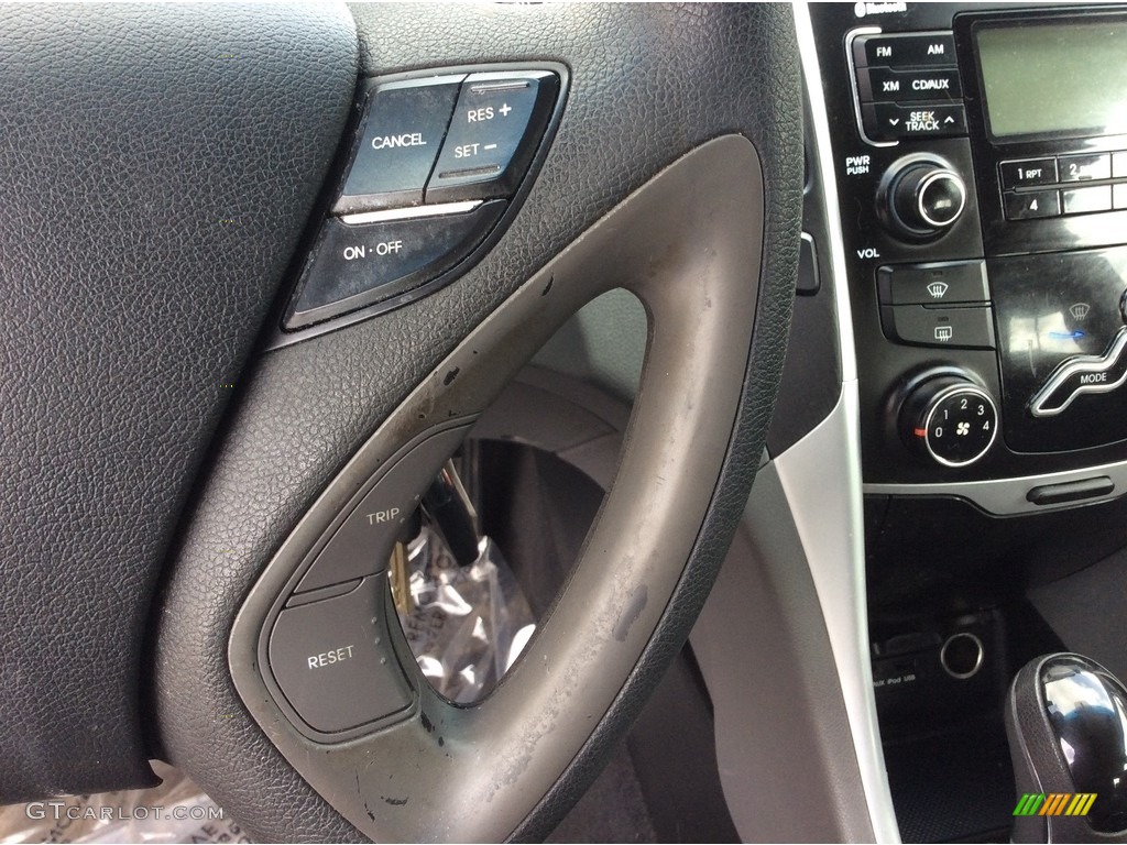 2011 Sonata GLS - Iridescent Silver Blue Metallic / Gray photo #18