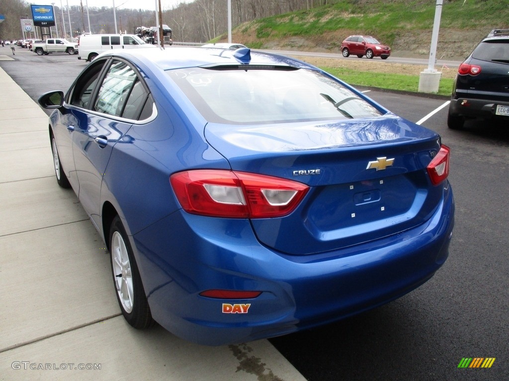 2016 Cruze LT Sedan - Kinetic Blue Metallic / Jet Black photo #6