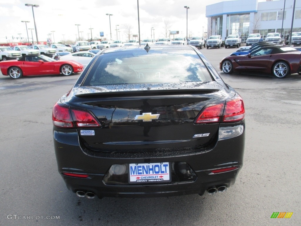 2016 SS Sedan - Phantom Black Metallic / Jet Black photo #5