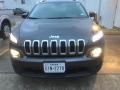 Brilliant Black Crystal Pearl 2016 Jeep Cherokee Latitude