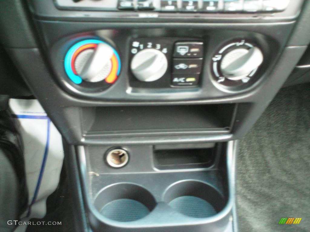 2002 Sentra SE-R - Aztec Red / Lava photo #46