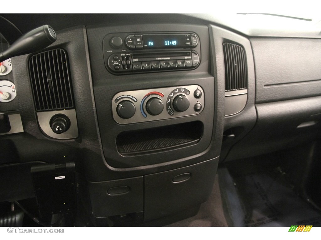 2004 Ram 2500 ST Quad Cab 4x4 - Atlantic Blue Pearl / Dark Slate Gray photo #7