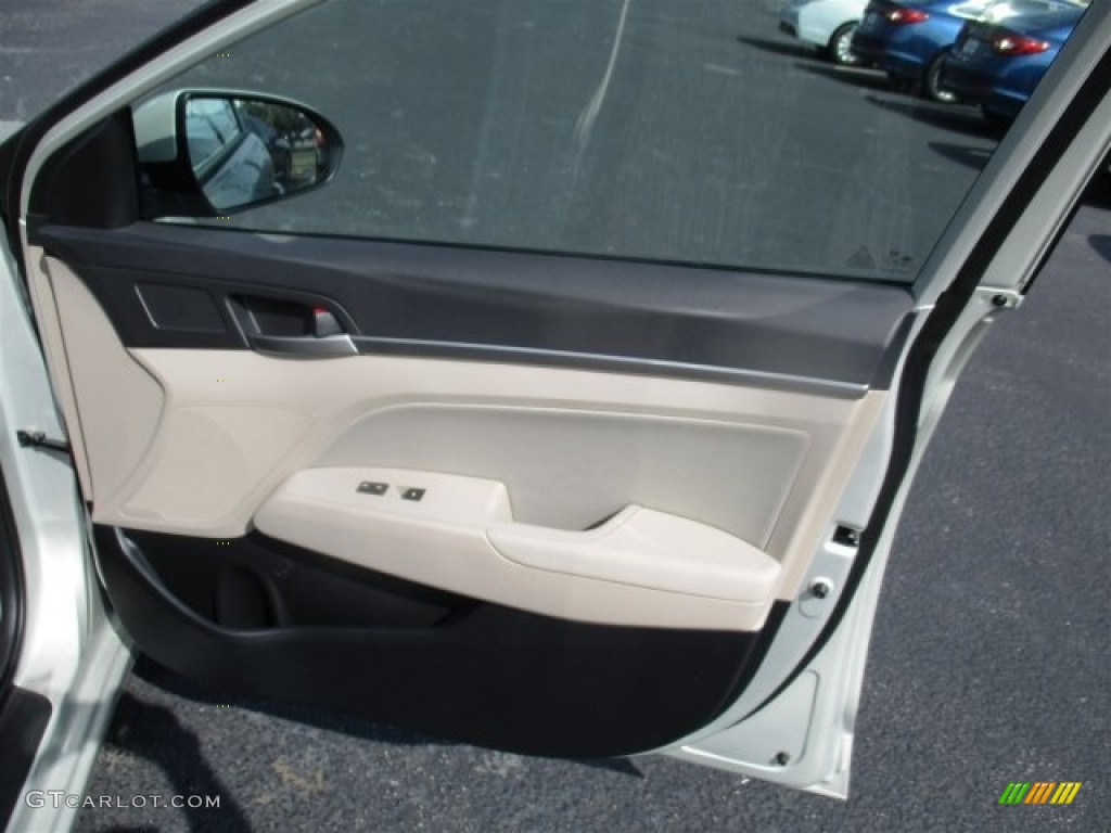 2017 Elantra SE - Beige / Beige photo #11