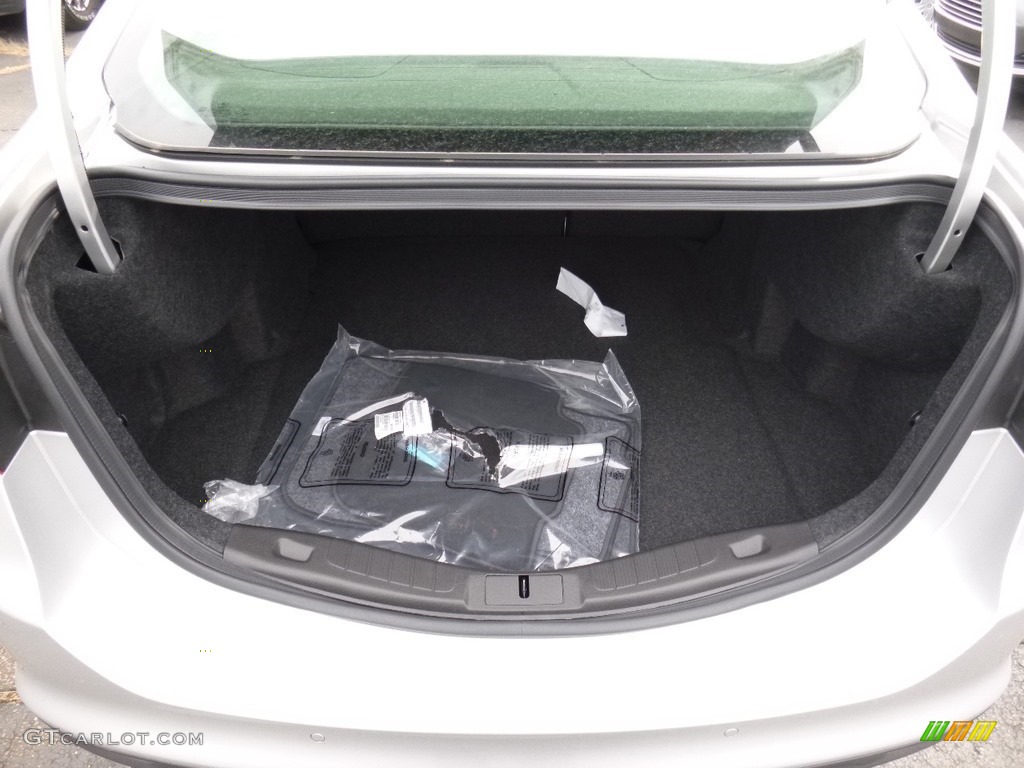 2016 Fusion SE - Ingot Silver Metallic / Charcoal Black photo #3