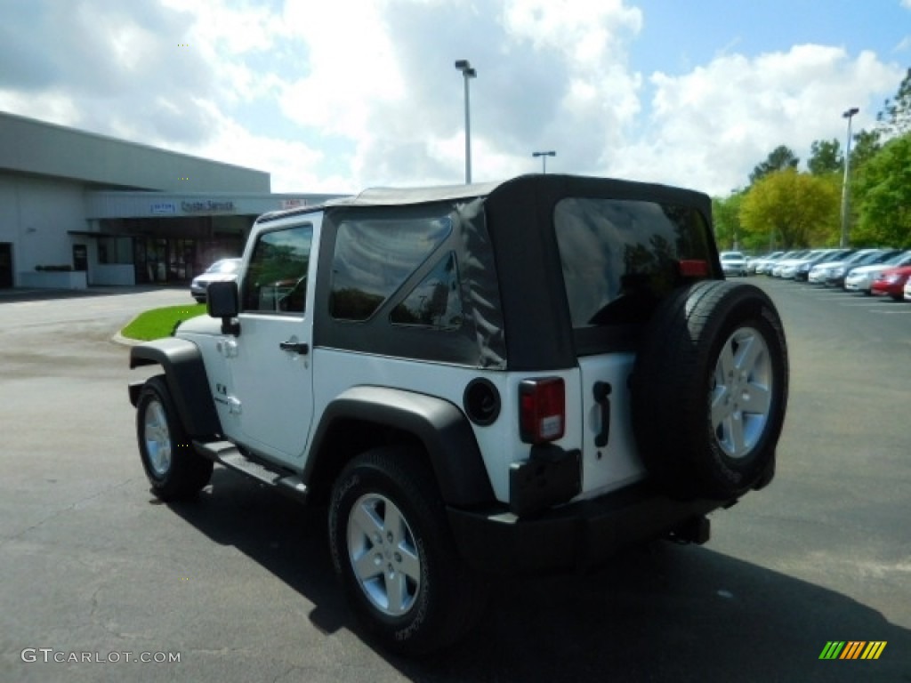 2009 Wrangler X 4x4 - Stone White / Dark Slate Gray/Medium Slate Gray photo #3