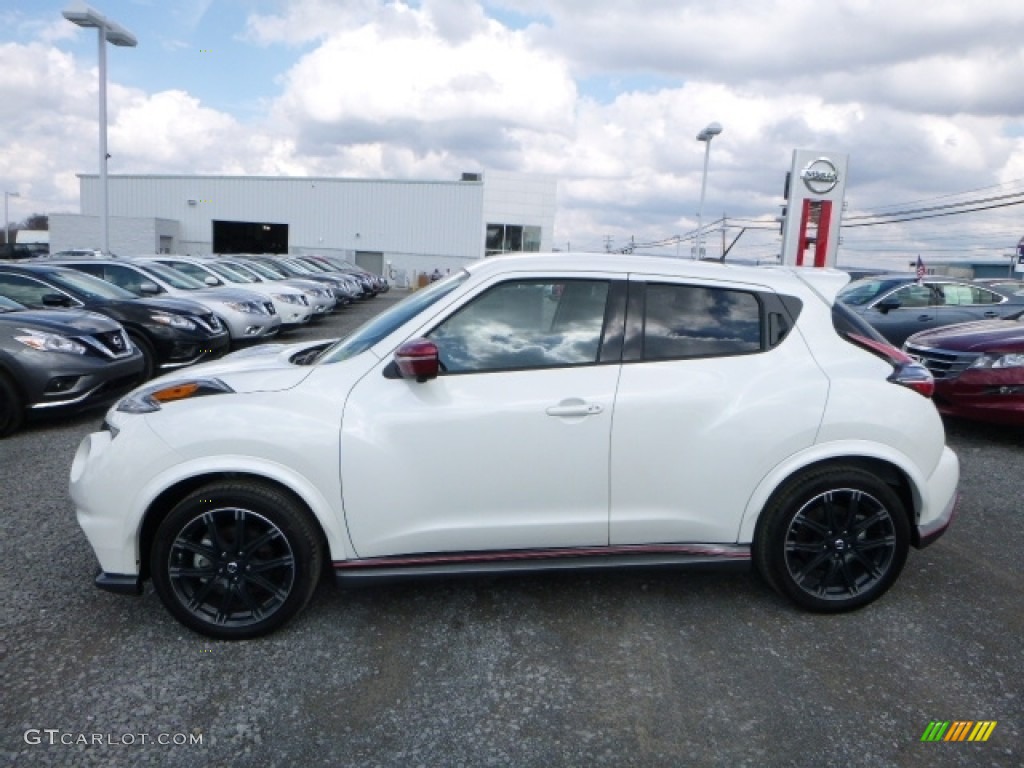2016 Juke NISMO AWD - Pearl White / NISMO Black/Red photo #10