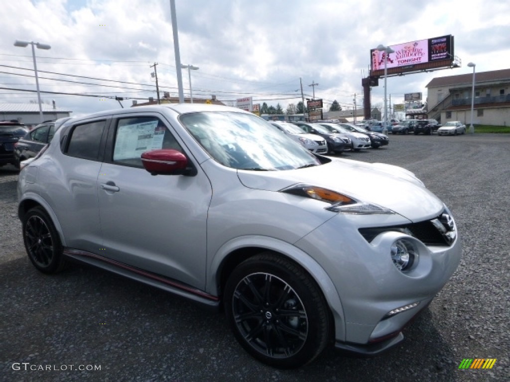 Brilliant Silver Nissan Juke