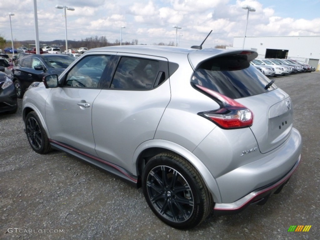 2016 Juke NISMO AWD - Brilliant Silver / NISMO Black/Red photo #9