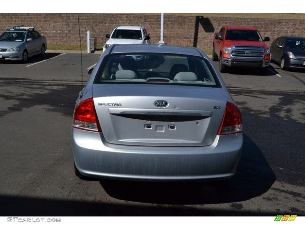 2007 Spectra EX Sedan - Silver / Gray photo #3