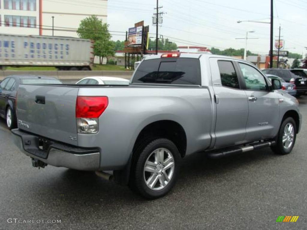 2007 Tundra Limited Double Cab 4x4 - Silver Sky Metallic / Graphite Gray photo #6