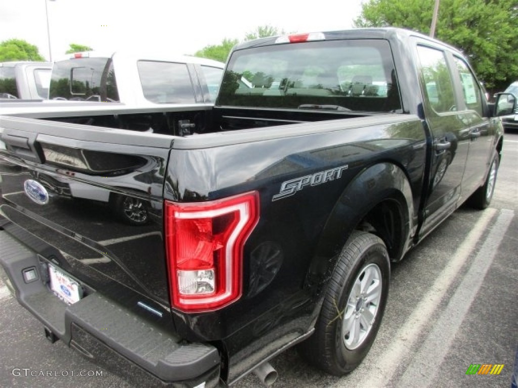 2016 F150 XL SuperCrew - Shadow Black / Medium Earth Gray photo #8