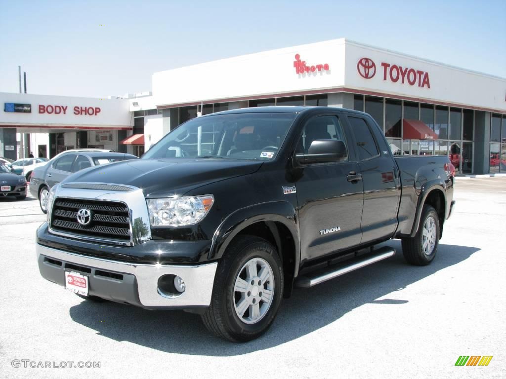 2008 Tundra SR5 Double Cab - Black / Graphite Gray photo #2