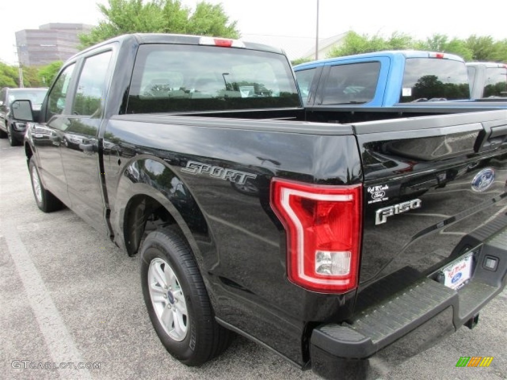 2016 F150 XL SuperCrew - Shadow Black / Medium Earth Gray photo #5