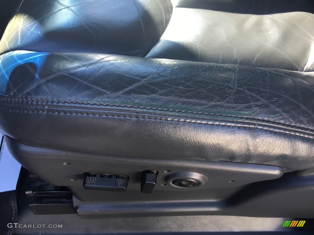 2003 Silverado 1500 SS Extended Cab AWD - Arrival Blue Metallic / Dark Charcoal photo #23