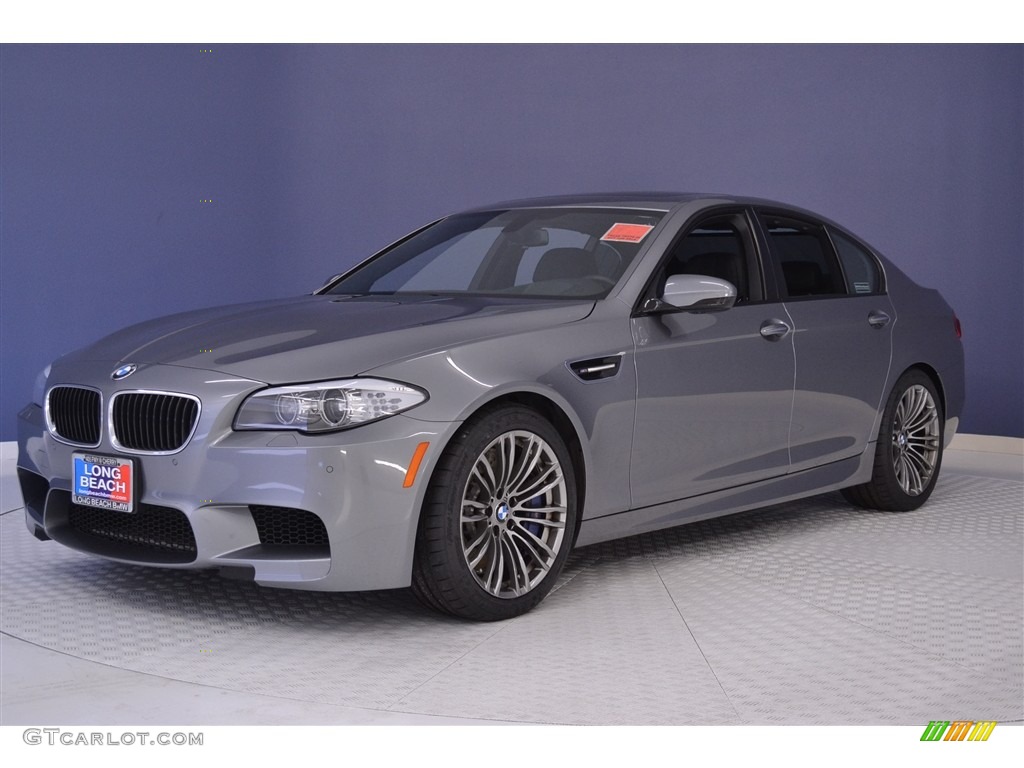 2013 M5 Sedan - Space Grey Metallic / Black photo #3