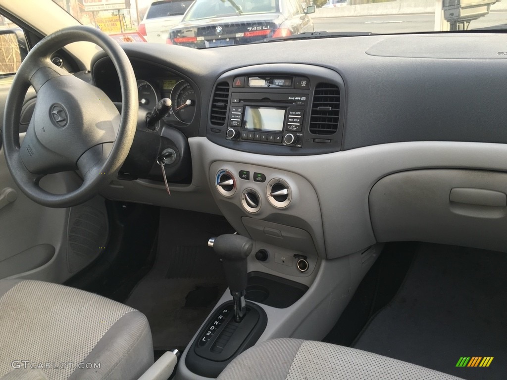 2009 Accent GLS 4 Door - Dark Sapphire Blue / Gray photo #13