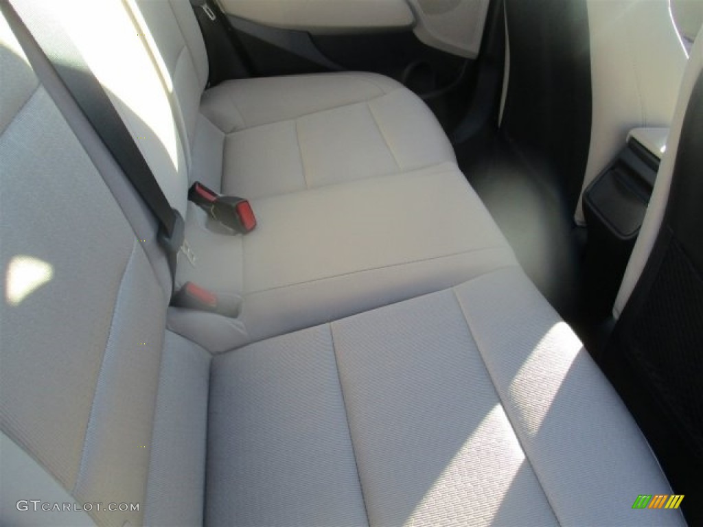 2017 Elantra SE - White / Beige photo #14