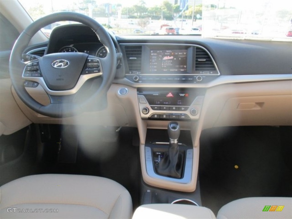 2017 Elantra SE - White / Beige photo #15