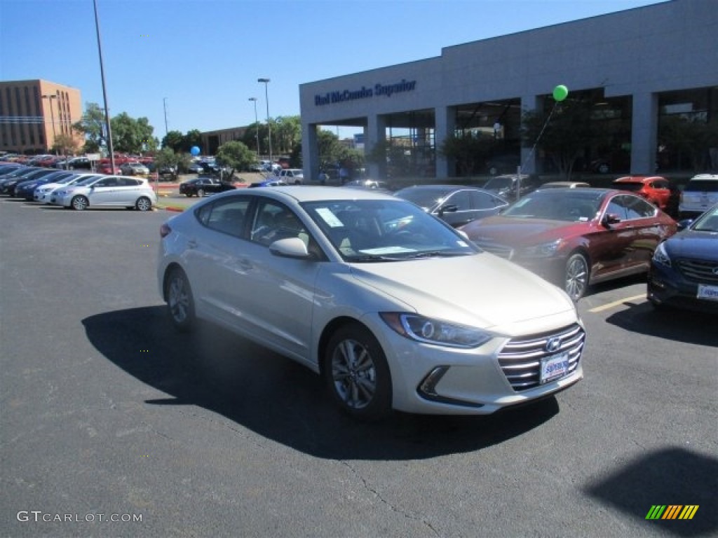 2017 Elantra SE - Beige / Beige photo #1