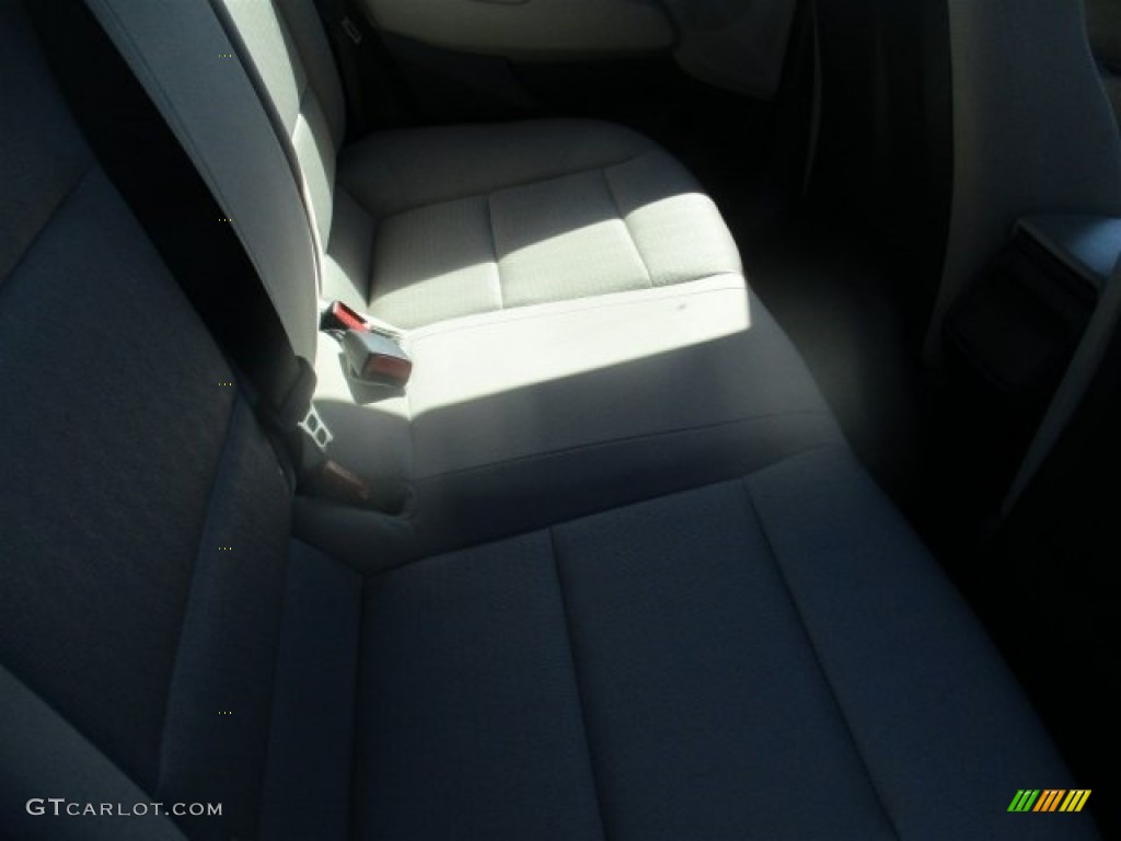 2017 Elantra SE - Beige / Beige photo #14