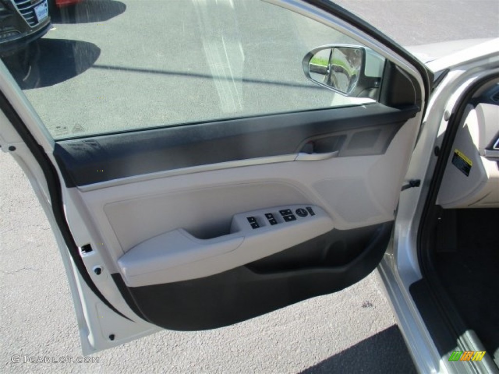 2017 Elantra SE - Beige / Beige photo #17
