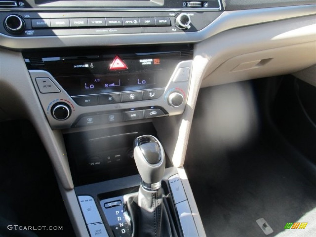 2017 Elantra SE - Beige / Beige photo #19