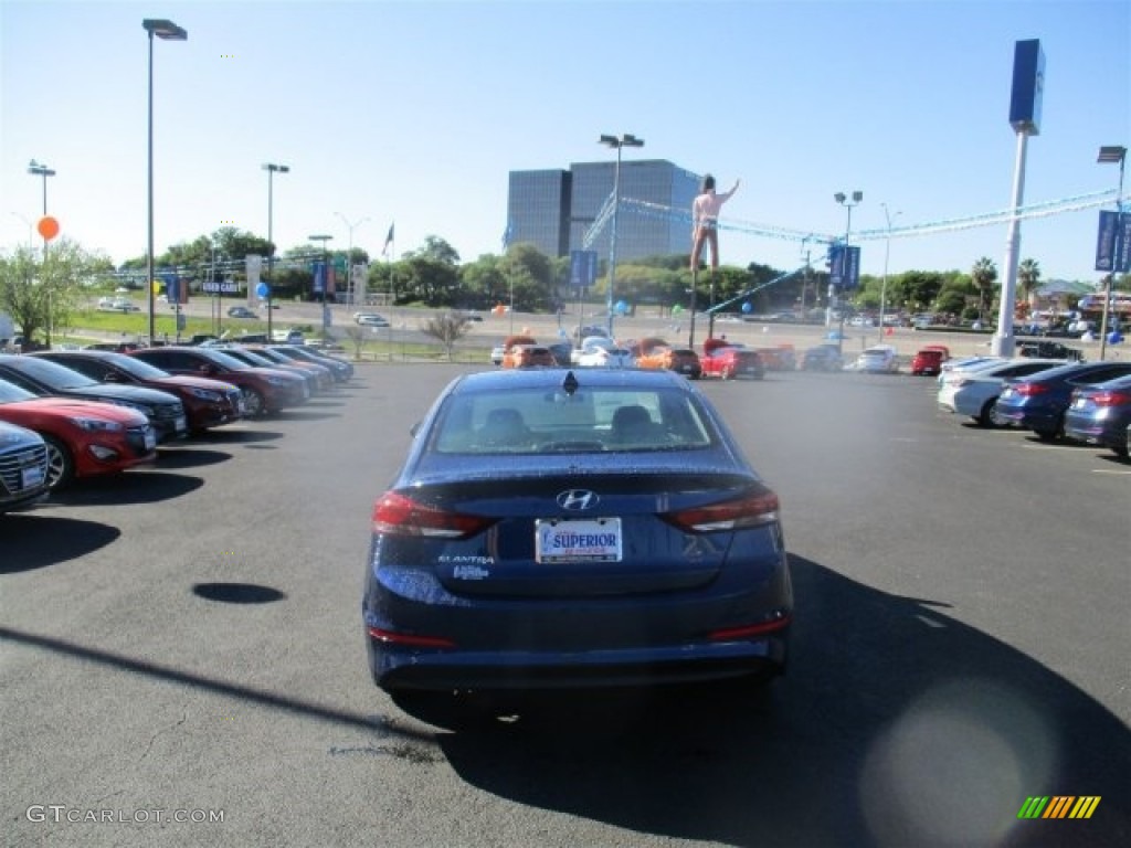 2017 Elantra SE - Lakeside Blue / Gray photo #6