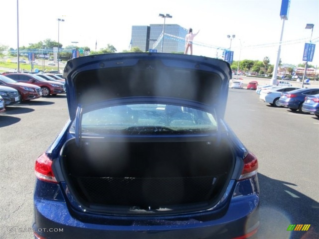 2017 Elantra SE - Lakeside Blue / Gray photo #9