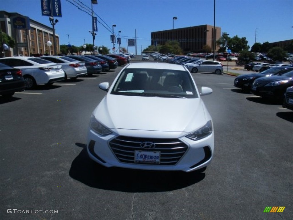 2017 Elantra SE - White / Beige photo #2