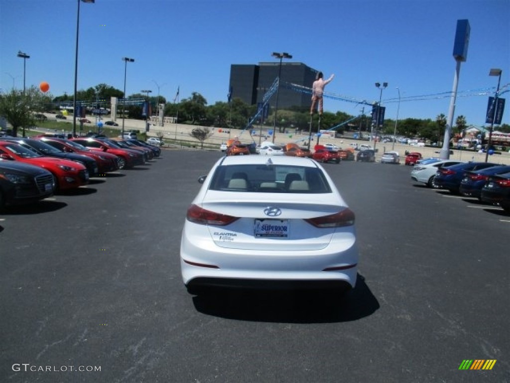 2017 Elantra SE - White / Beige photo #5