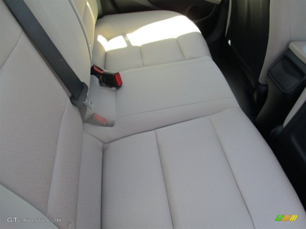 2017 Elantra SE - White / Beige photo #14