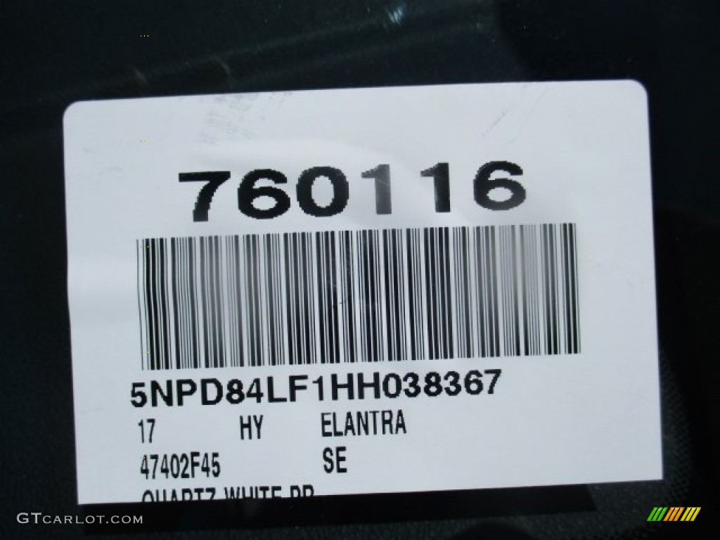 2017 Elantra SE - White / Beige photo #21