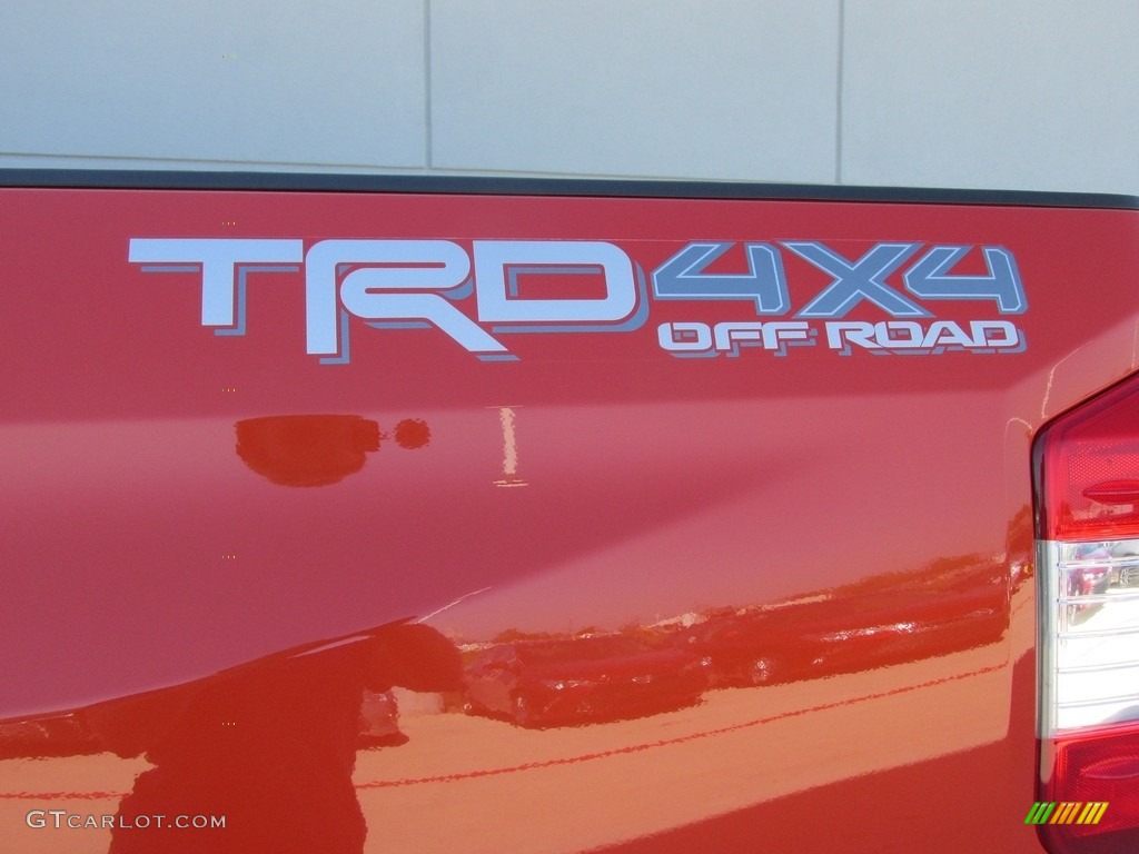 2016 Tundra SR5 CrewMax 4x4 - Inferno Orange / Black photo #17